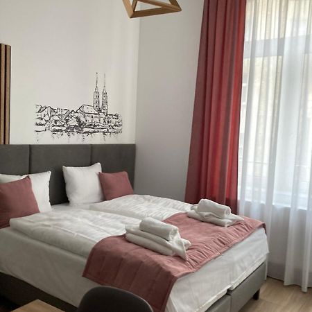 Aviendo Old Town Apartments Вроцлав Экстерьер фото