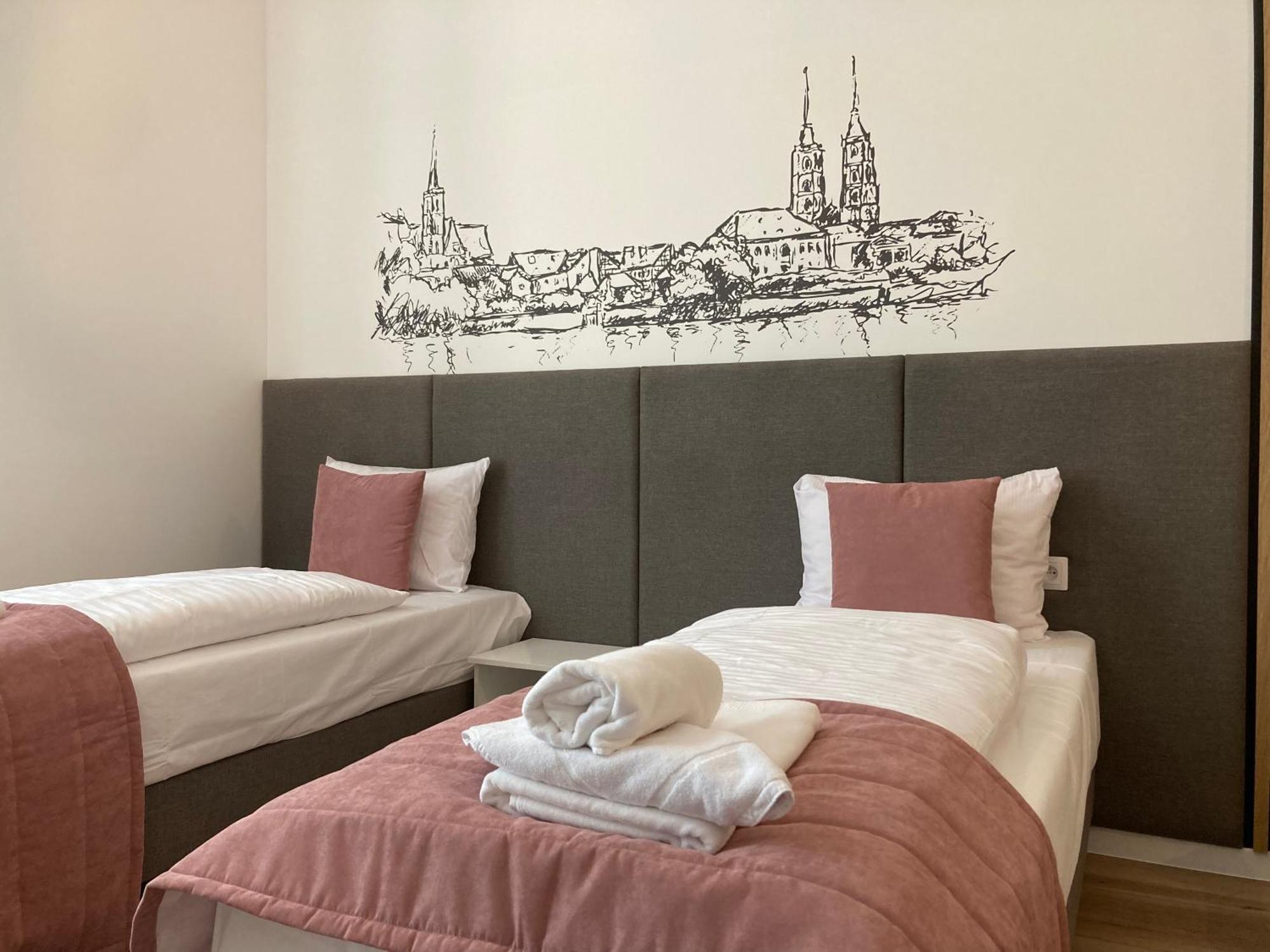Aviendo Old Town Apartments Вроцлав Экстерьер фото