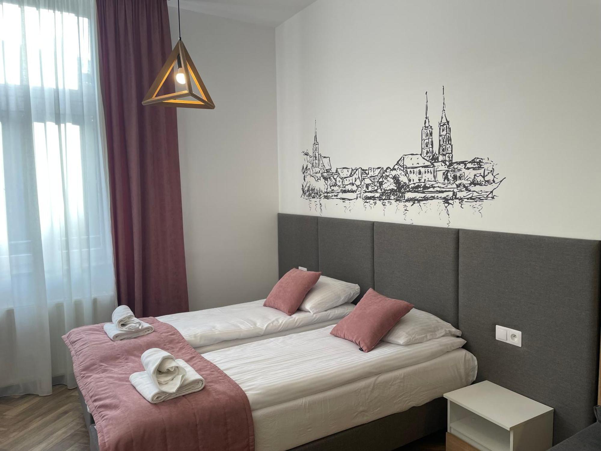 Aviendo Old Town Apartments Вроцлав Экстерьер фото